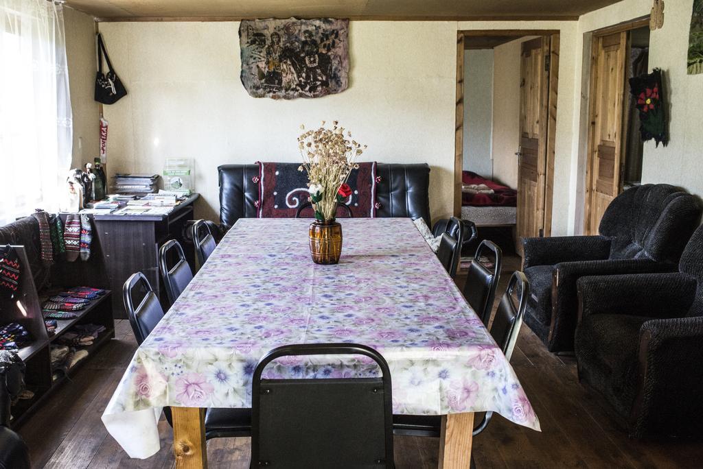 Guesthouse Elisabeth Omalo 外观 照片